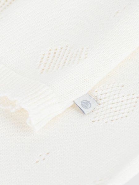 PERFORIRANA VESTICA BIJELA SA SRCIMA